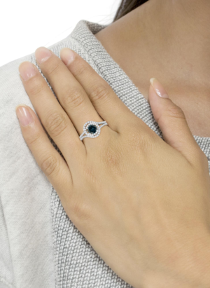 14K White Gold 1-1/3 Cttw White & Blue Diamond Interweaving Double Halo Cocktail Statement Ring (G-H and Fancy Blue Color, SI2-I1 Clarity) - Image 4